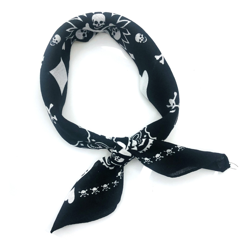 55cm White Black Red Skull Pok – Bandana Blank White recenzja i cena