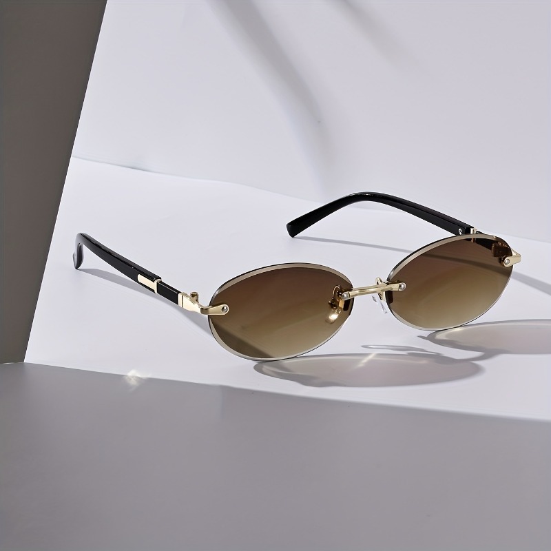 Sexy Small Oval Punk Sunglasse – Metal Photo Panel recenzja i cena